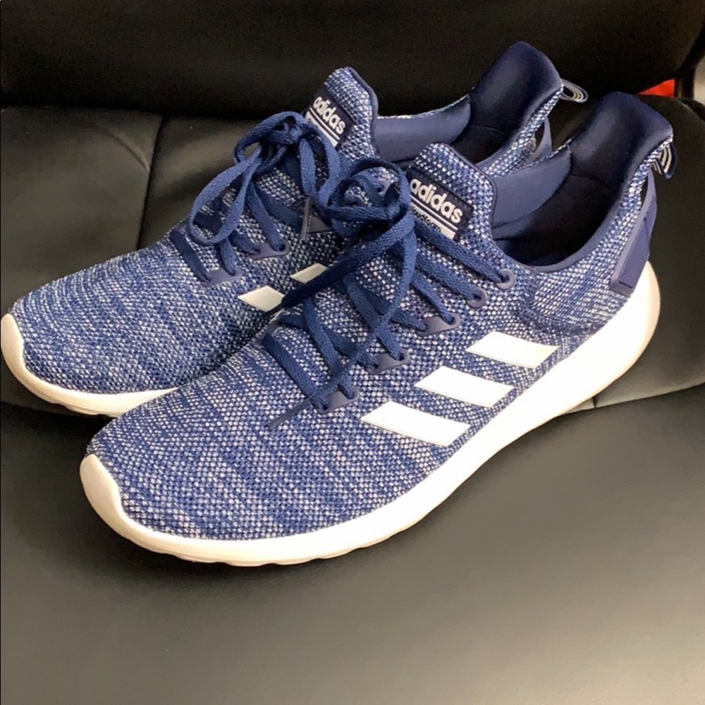Men’s size 11 Adidas Sneakers
